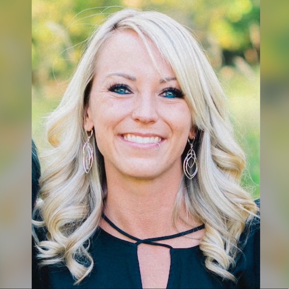 Meet your Posher, Brandi